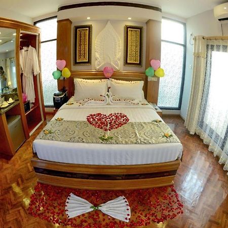 Shwe Taung Tan Hotel - Lake View Моун'юа Екстер'єр фото