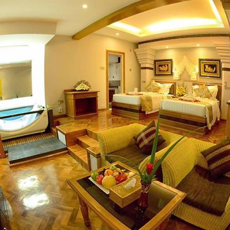 Shwe Taung Tan Hotel - Lake View Моун'юа Екстер'єр фото