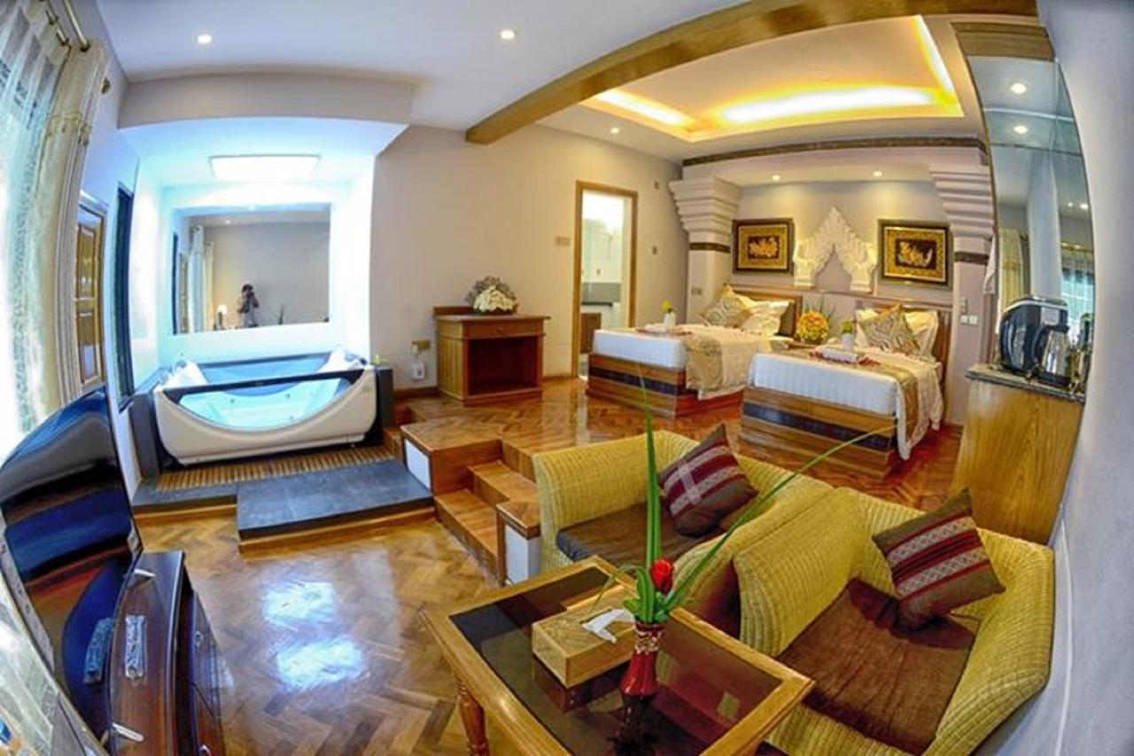 Shwe Taung Tan Hotel - Lake View Моун'юа Екстер'єр фото